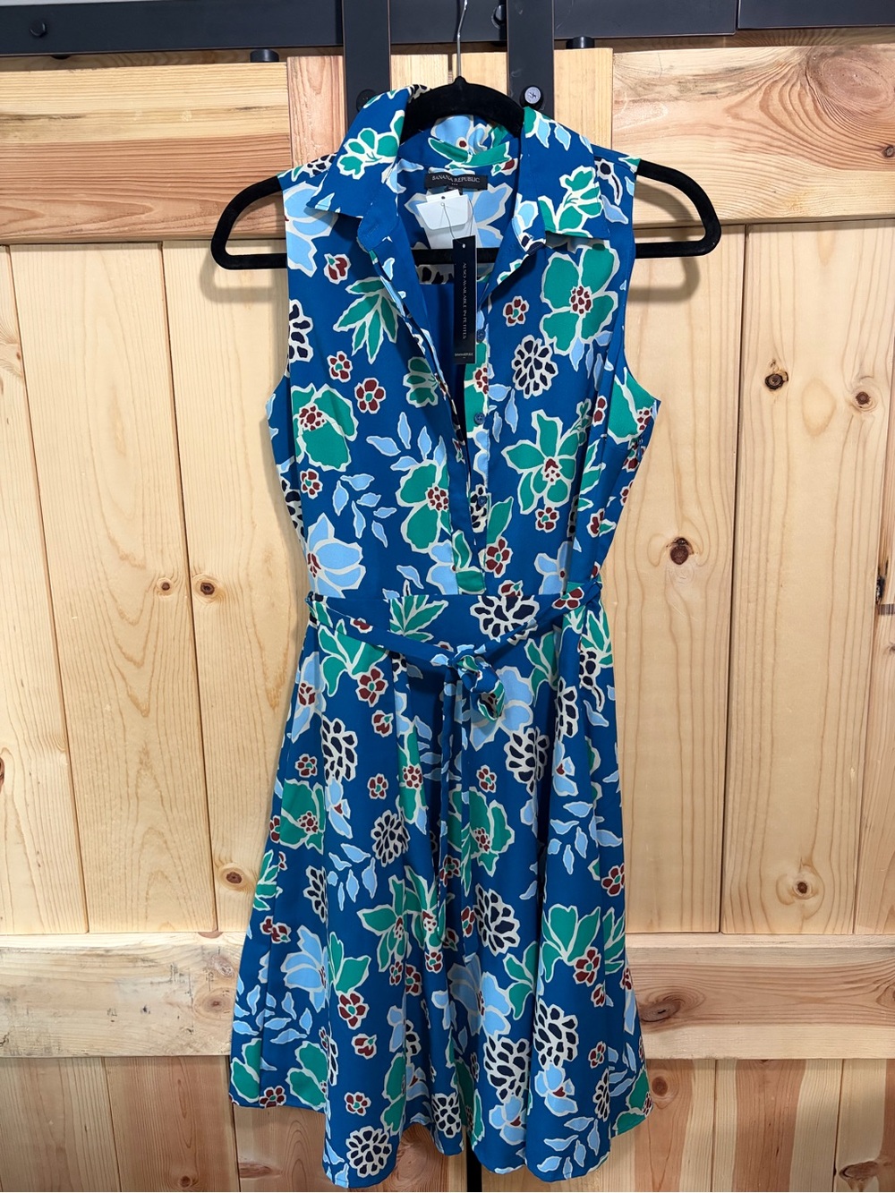 Banana Republic Women’s Sz 0 Sleeveless Floral Dress Work Wedding Brunch Casual